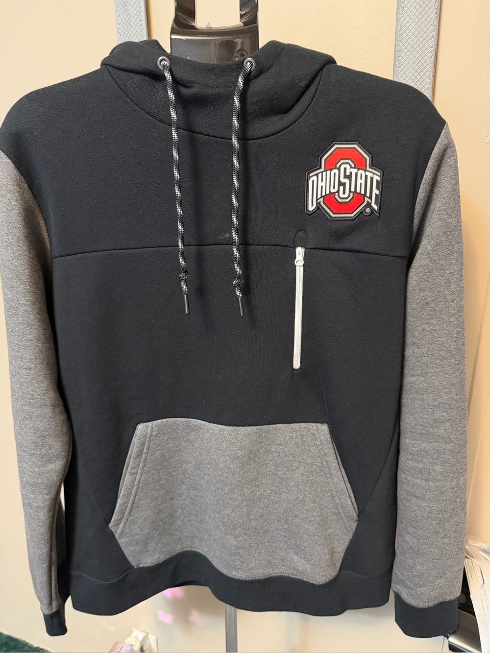 Nike Ohio State Black and Gray Pullover Hoodie size Large